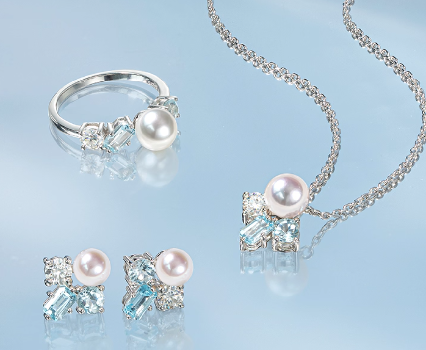 Silver-toned Gemini jewelry set (ring, necklace, earrings): pearl (Gemini’s zodiac stone) + diamond/aquamarine accents. Lively elegant design, ideal for Gemini gifting.