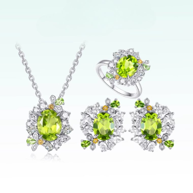 Leo zodiac birthstone jewelry: Peridot