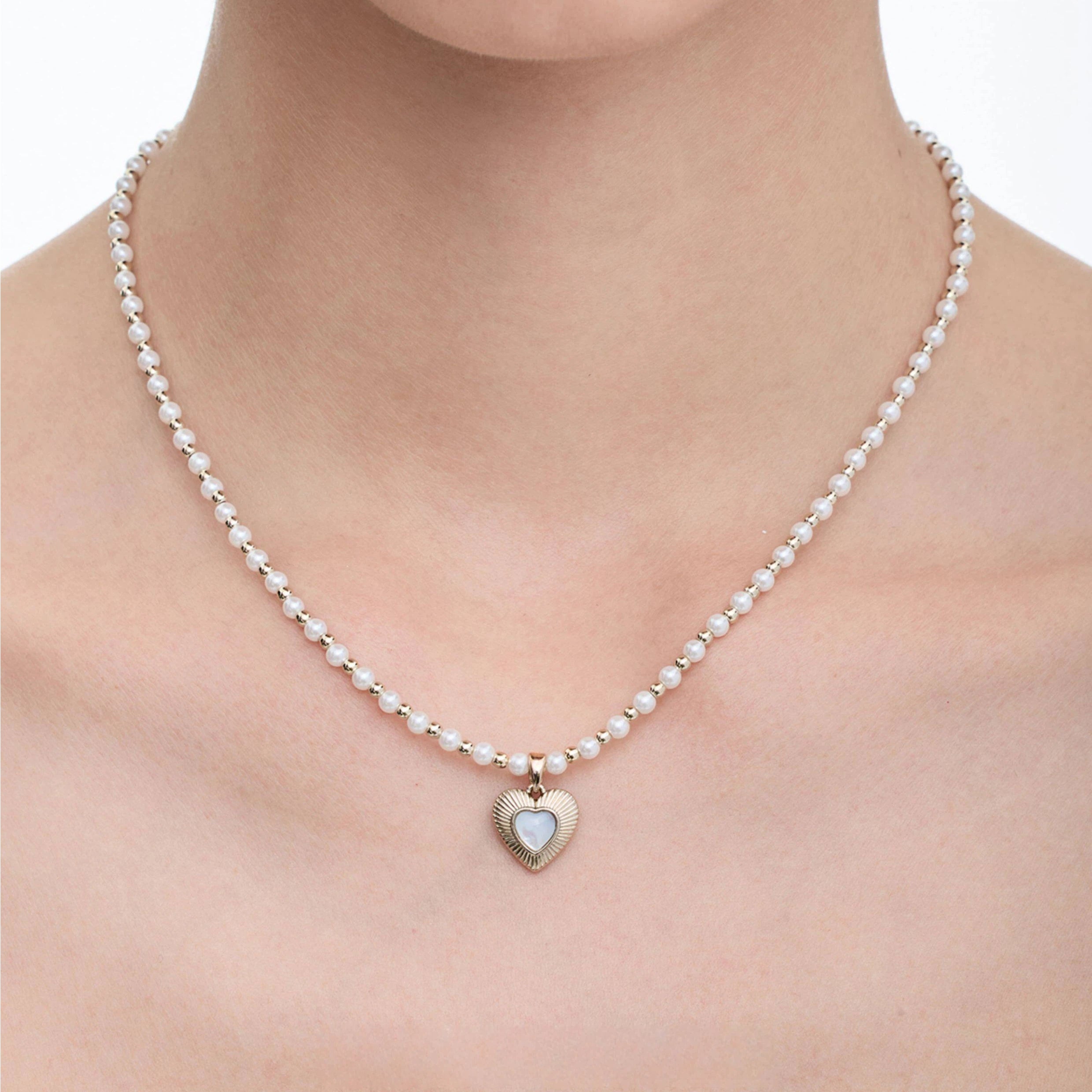 Moonlight Series Small Size Heart-Shaped Pearl Chain
