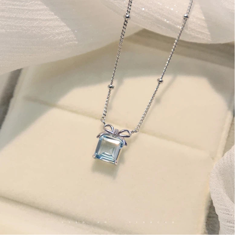 Topaz S925 Silver Bowknot Necklace