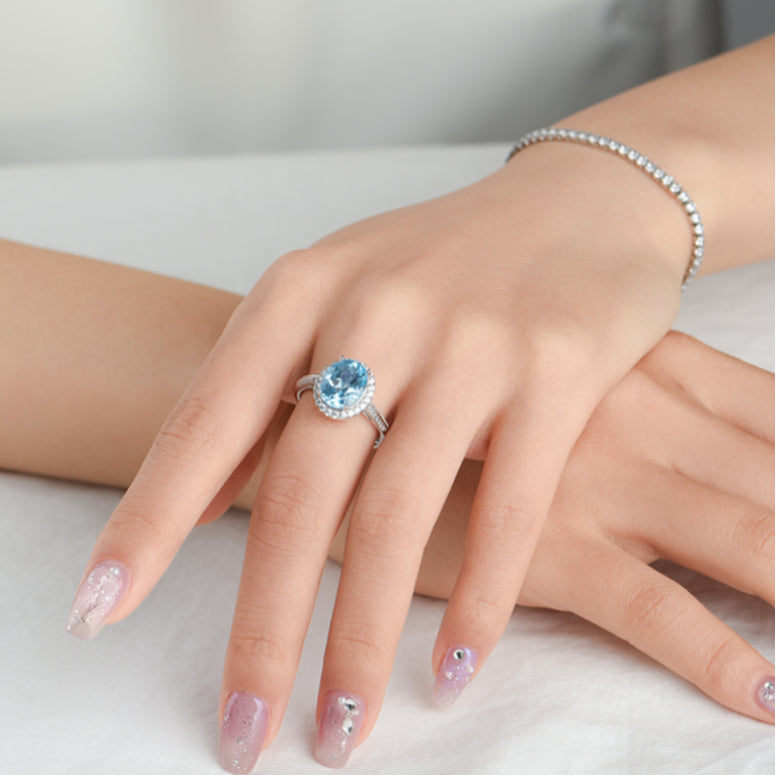 Topaz Ice Blue Pigeon Egg Ring S925 Silver Women's Style