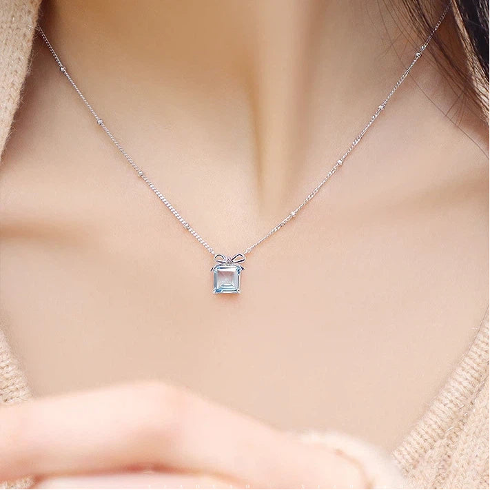 Topaz S925 Silver Bowknot Necklace
