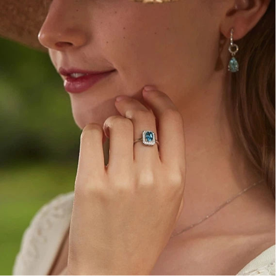 Topaz S925 Silver Gold-Plated Square Ring