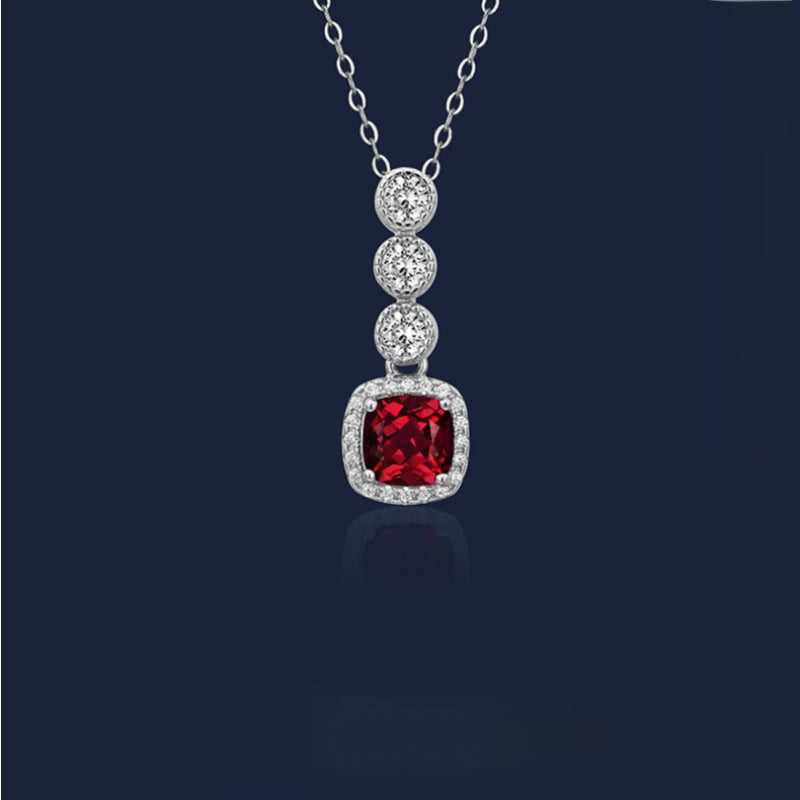 Ruby Small Square Sugar Light Luxury Collar Chain