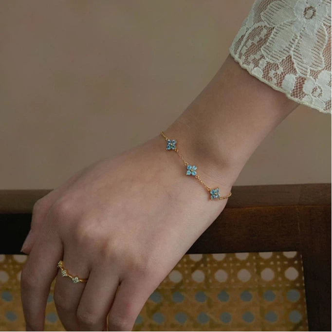 Topaz S925 Silver Four-Leaf Clover Adjustable Bracelet