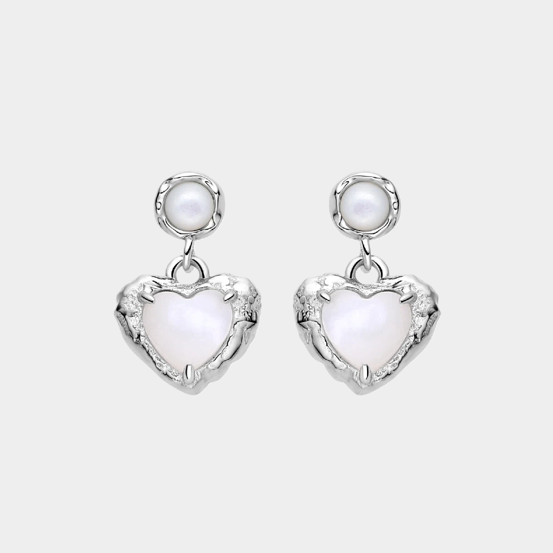 Mother of Pearl Heart-Shaped Pearl Earrings
