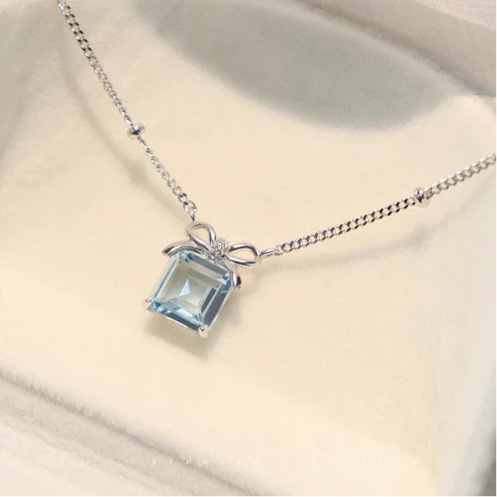 Topaz S925 Silver Bowknot Necklace