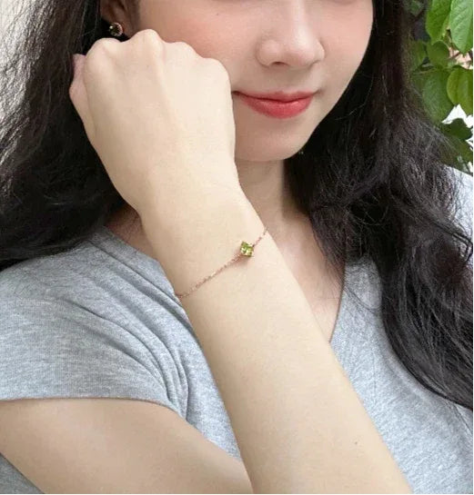 Natural Peridot Geometric Luxury Silver Bracelet - OOAKB
