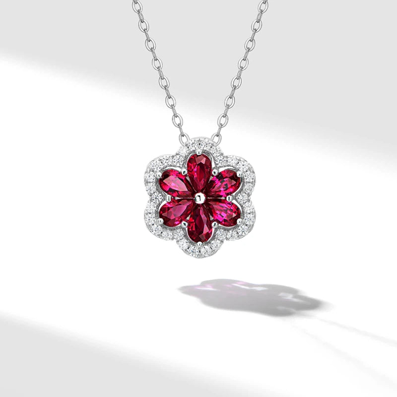 Brilliant Flower Ruby Flower Light Luxury Collar Chain
