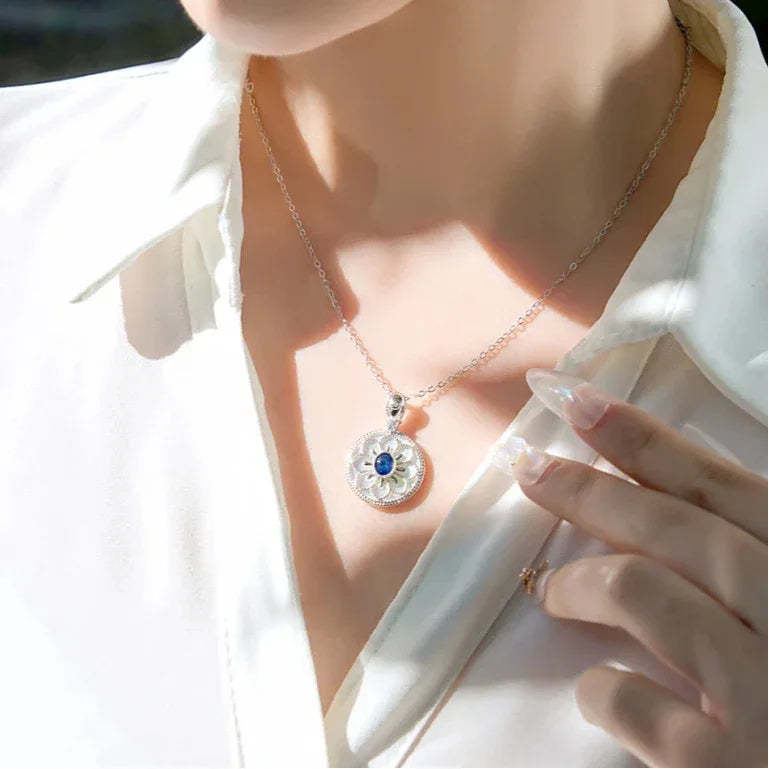Sapphire S925 Silver Flower Border Collarbone Necklace - OOAKB