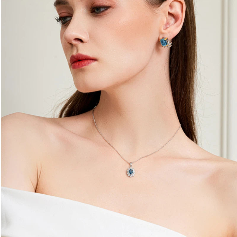 Natural Topaz Snowflake Necklace S925 Silver Women's Style