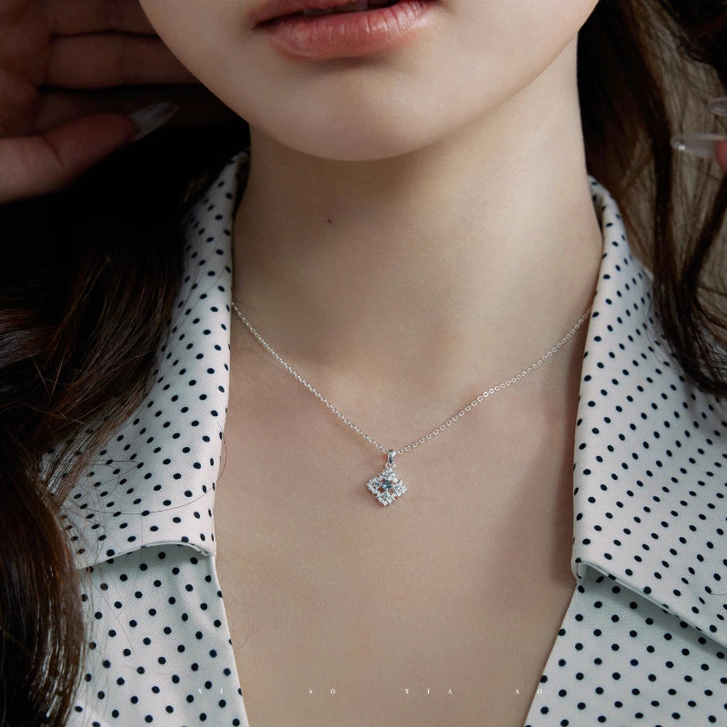 Topaz S925 Silver Snowflake Necklace