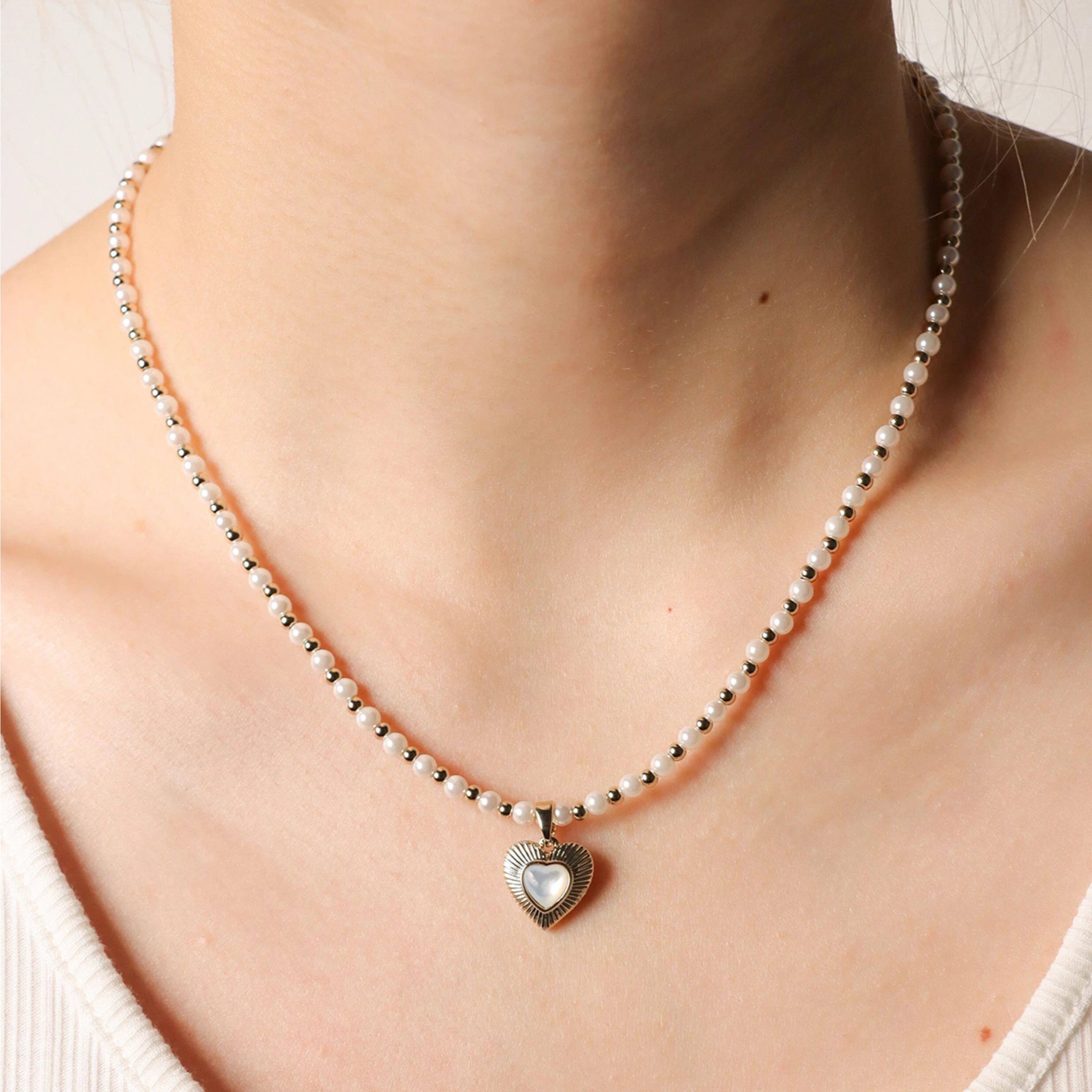 Moonlight Series Small Size Heart-Shaped Pearl Chain