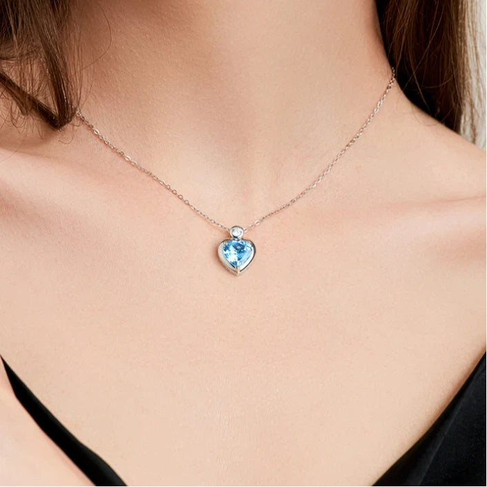 Azure Heart Topaz Heart Necklace Women's Style S925 Silver