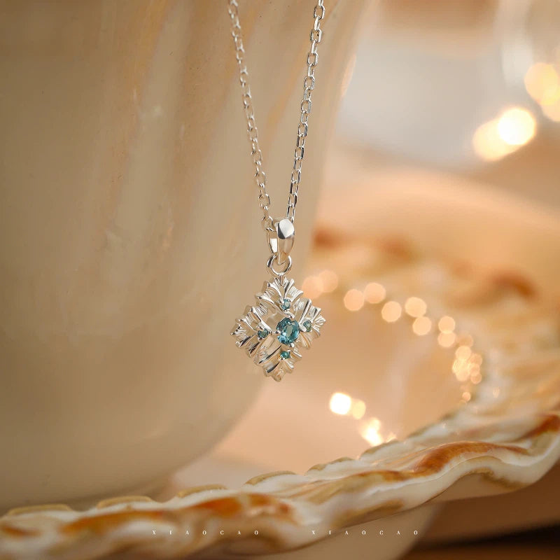 Topaz S925 Silver Snowflake Necklace