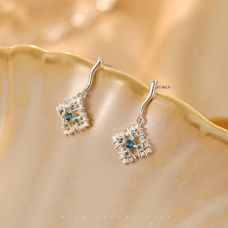 Topaz S925 Silver Snowflake Earrings