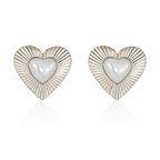 Retro Vintage Heart-Shaped Pearl Earrings
