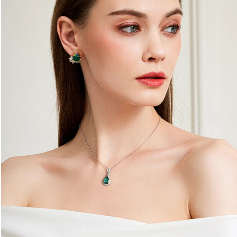 Emerald Small Teardrop Collar Necklace S925 Silver Women's Style
