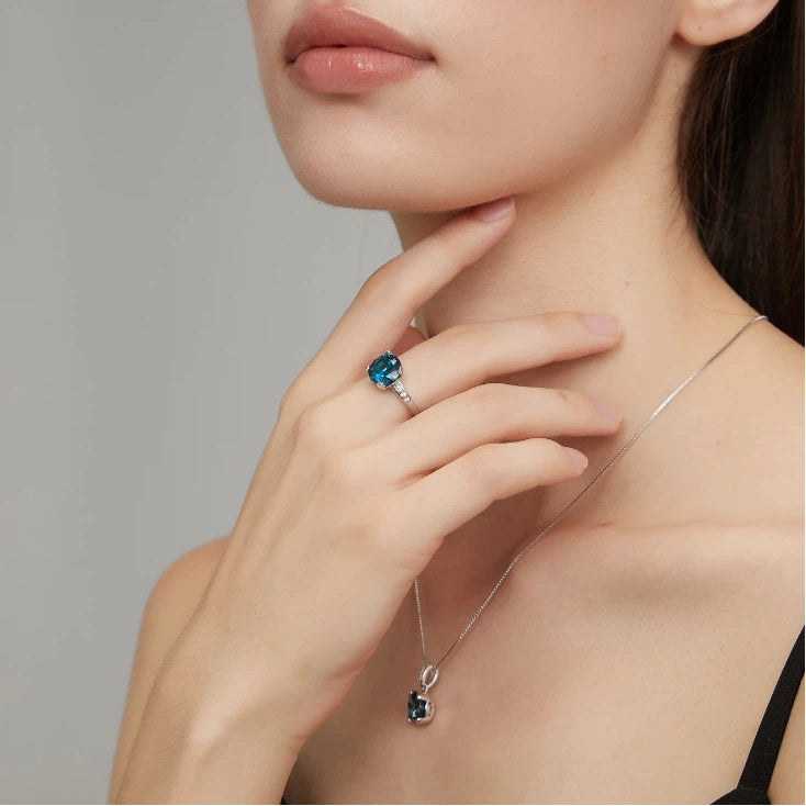 Topaz S925 Silver Open Square Ring