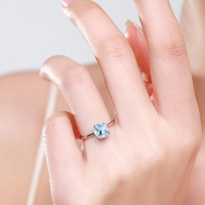 Sea Blue Topaz S925 Silver Open Ring