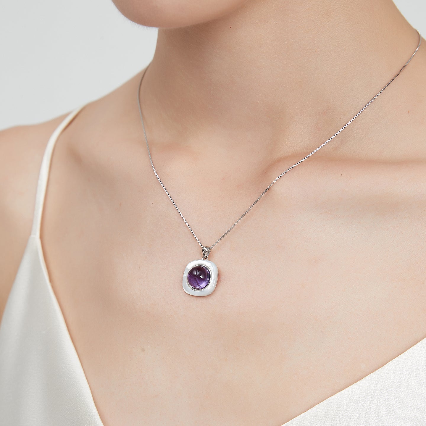 Natural Amethyst Minimalist Collar Necklace