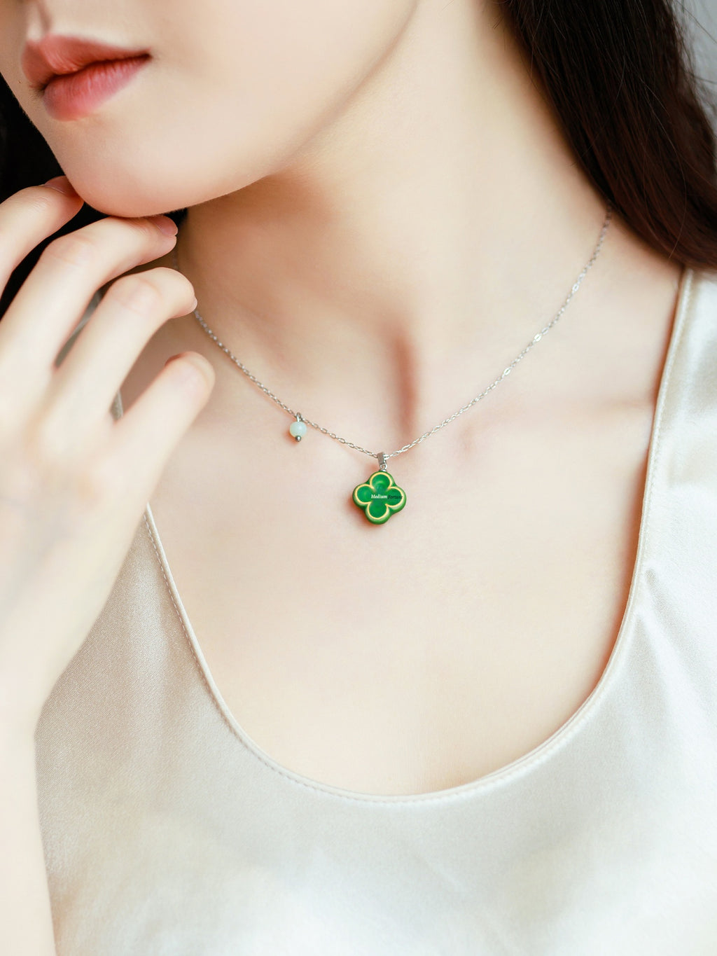 Ceramic Four-Leaf Clover Necklace – 9th Anniversary Gift for Her
