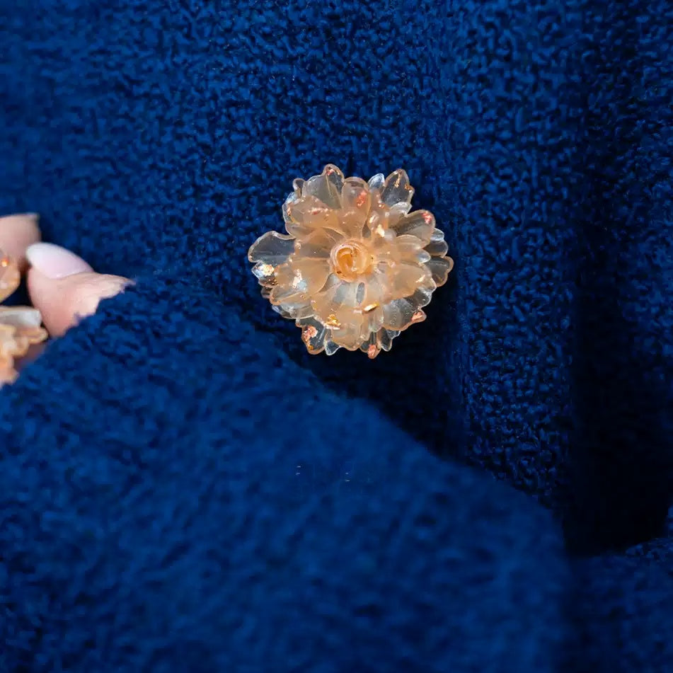 Handcrafted Leather Dahlia Brooch — Champagne Apricot & Gold-Tipped Petals | Wearable Floral Art | 3rd Leather Anniversary Gift for Her
