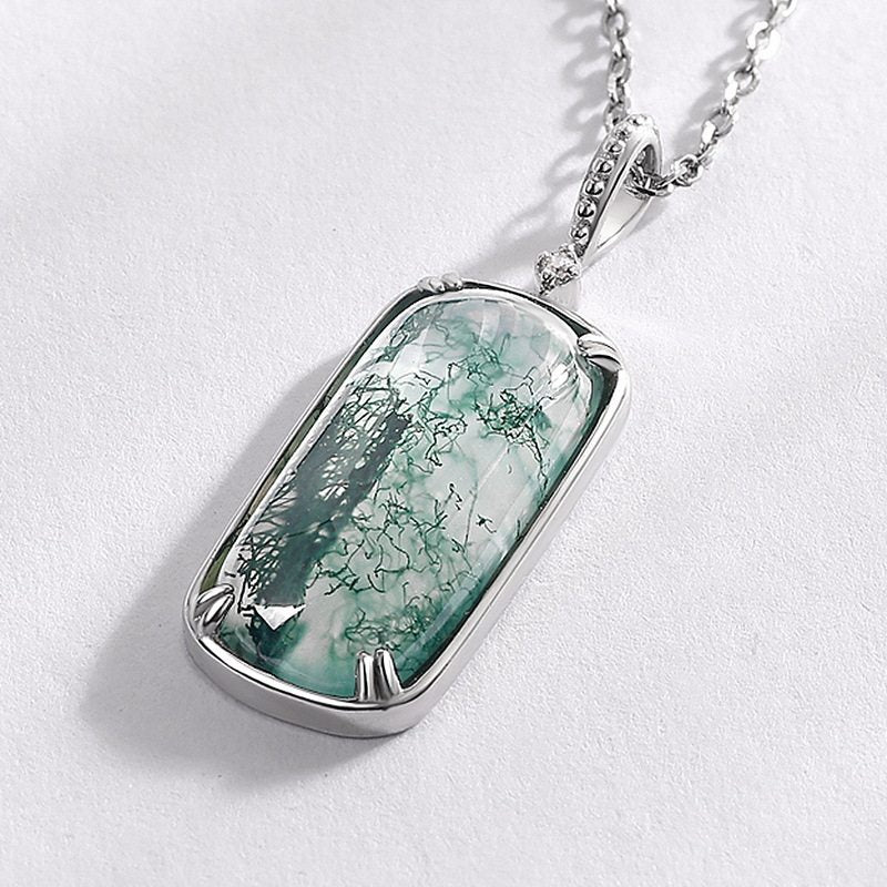 Women's Elegant Moss Agate Pendant Necklace