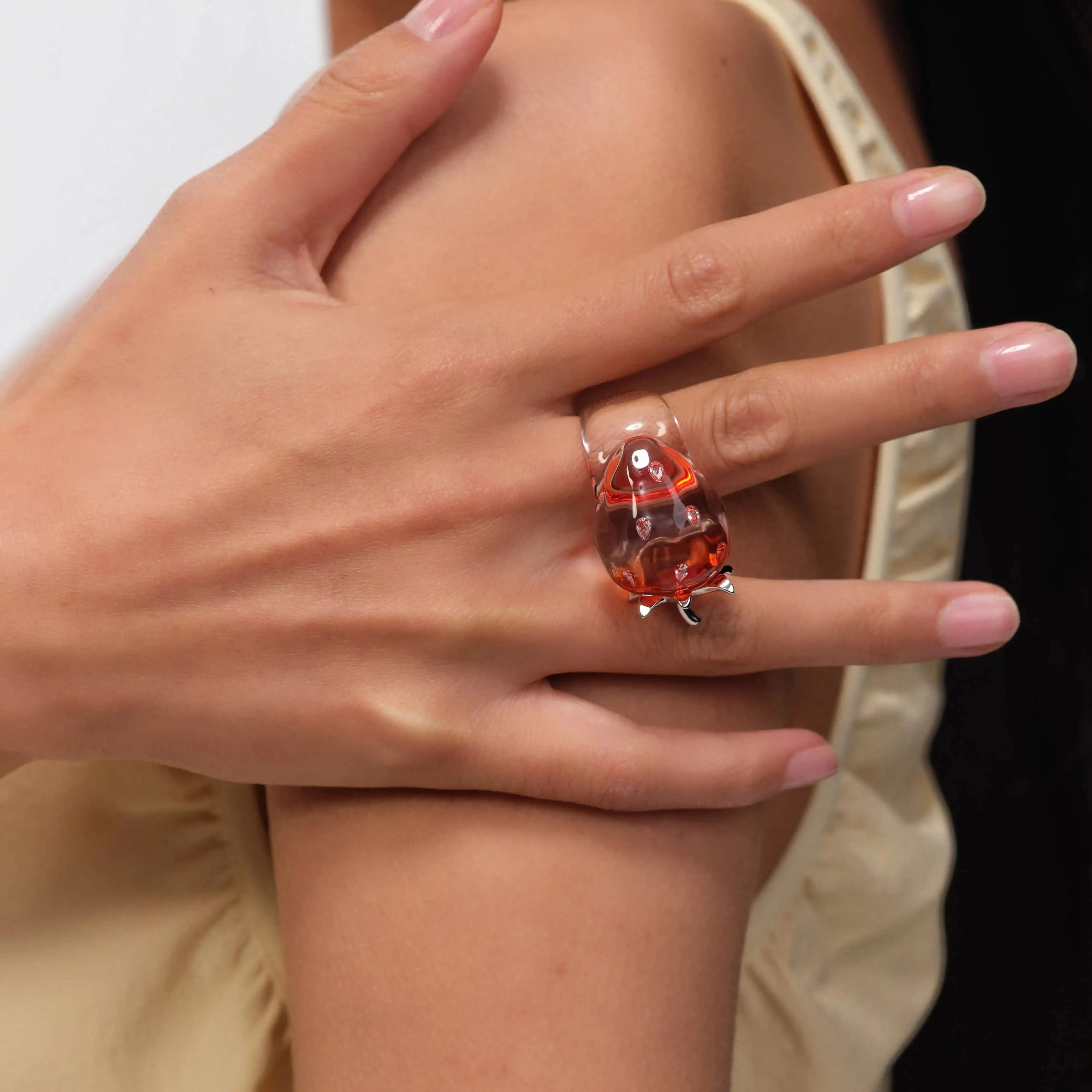 Fruit Wedding Gift - Customized Transparent Gradient Strawberry Ring for a Unique 4th Year Experience