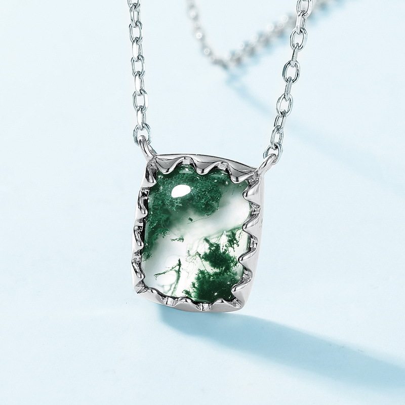 Minimalist Moss Agate Collarbone Necklace