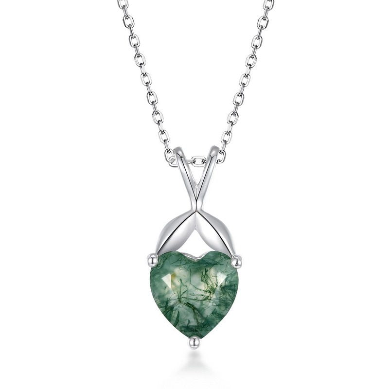 Fresh Heart-Shaped Moss Agate Collarbone Necklace
