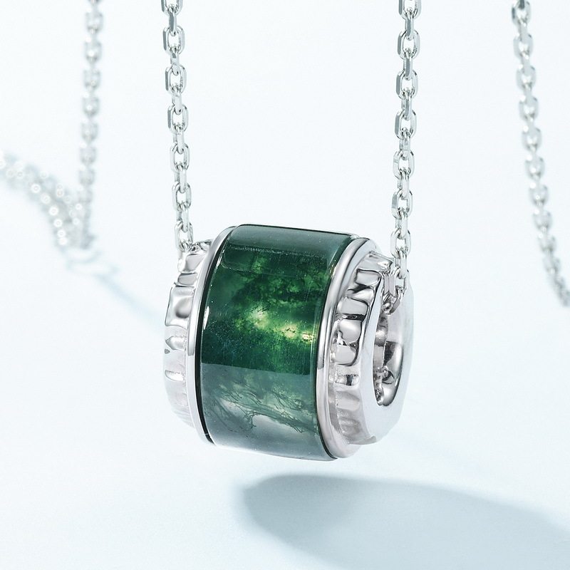 Moss Agate Collarbone Necklace