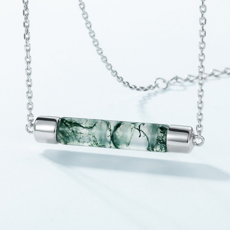 Minimalist Tube-Shaped Moss Agate Collarbone Necklace