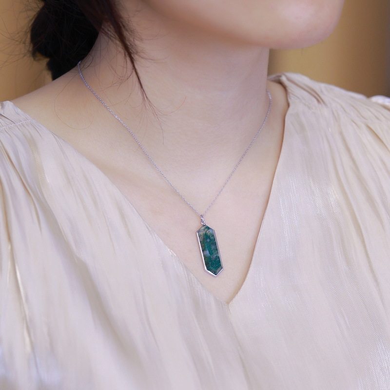 Unique Long Moss Agate Collarbone Necklace