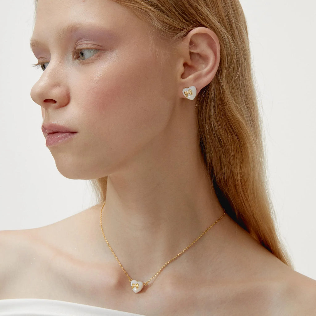 Minimalist Temperament Bowknot Heart-Shaped Pearl Earrings - OOAKB