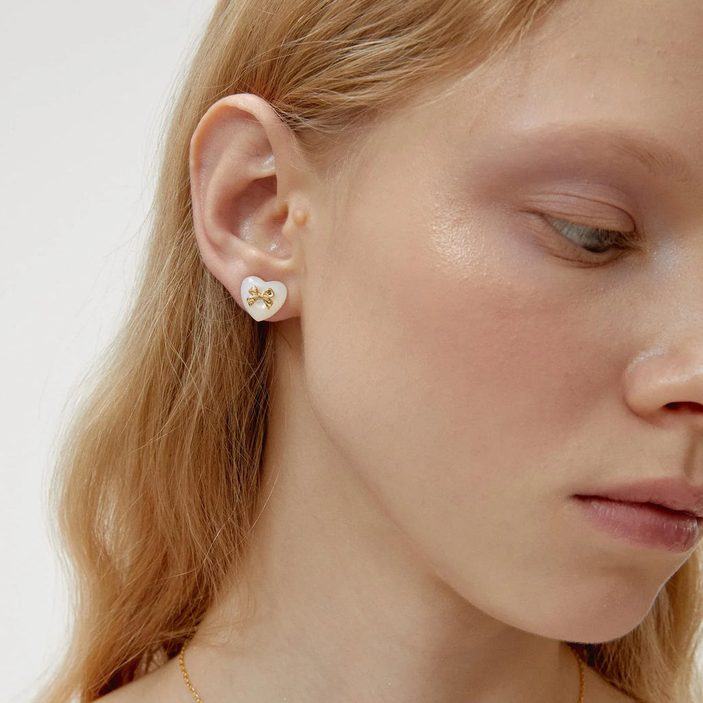 Minimalist Temperament Bowknot Heart-Shaped Pearl Earrings - OOAKB