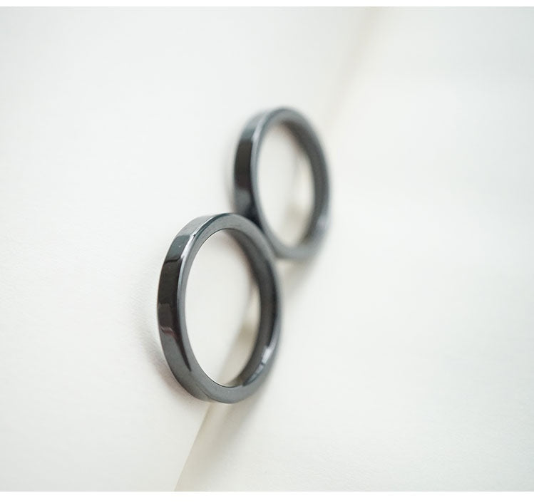 Customized Artisanal Ceramic Circle Necklace - 9th Anniversary Two-Tone Titanium Steel Design