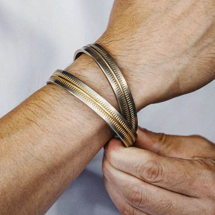 Circular Open - ended Copper Bracelet - OOAKB
