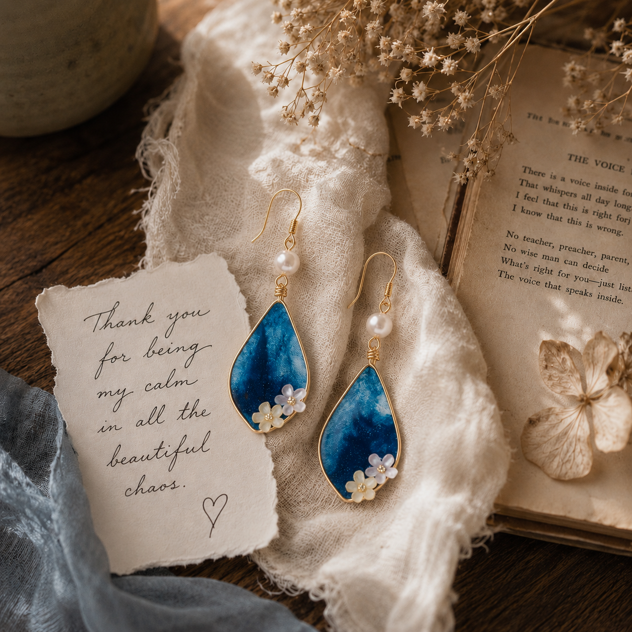Handmade Botanical Resin Earrings – Cotton & Linen Inspired Artisan Jewelry