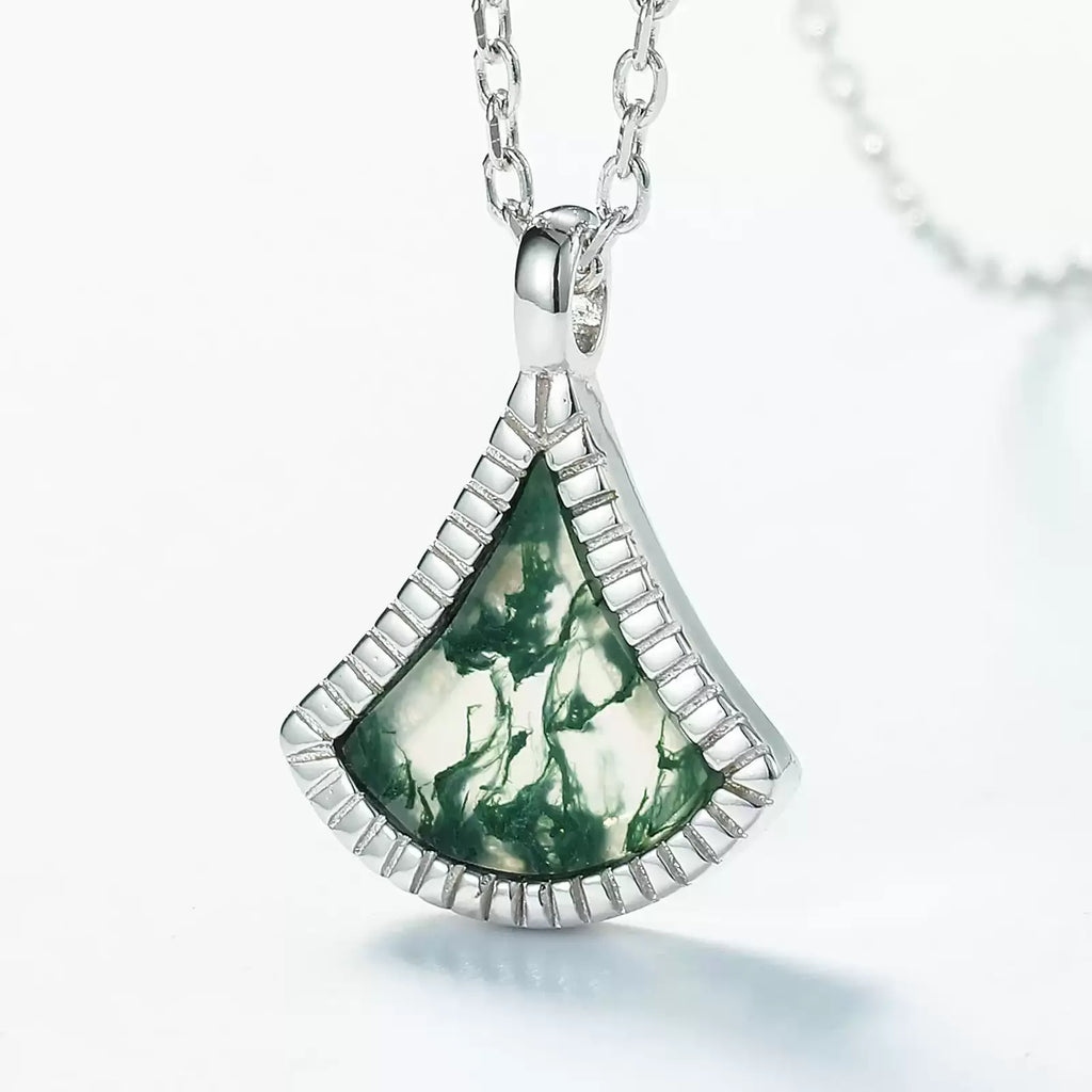 Fashion Outfit Moss Agate Pendant Necklace — pendant close-up 3