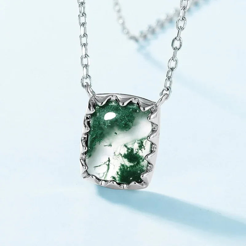Minimalist Moss Agate Pendant Necklace — pendant close-up 3