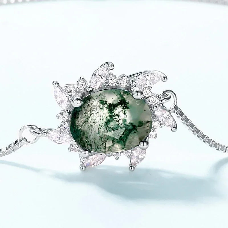 Minimalist Moss Agate White Zircon Bracelet — center stone detail 4