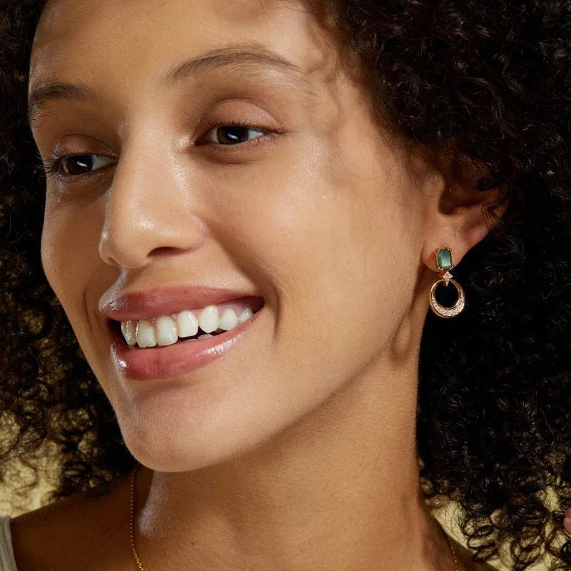 Moss Agate Earrings — front setting detail 3