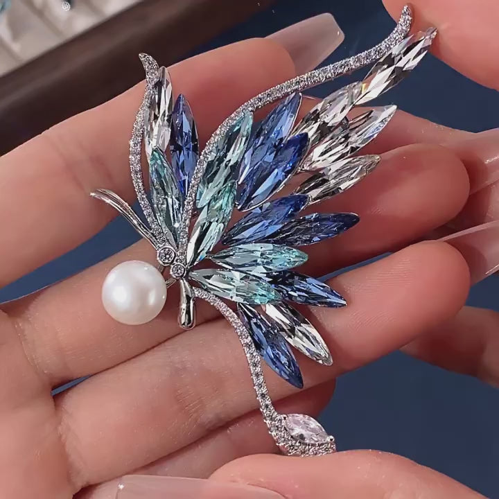 Gradient Blue Butterfly Pearl Brooch Women's Style