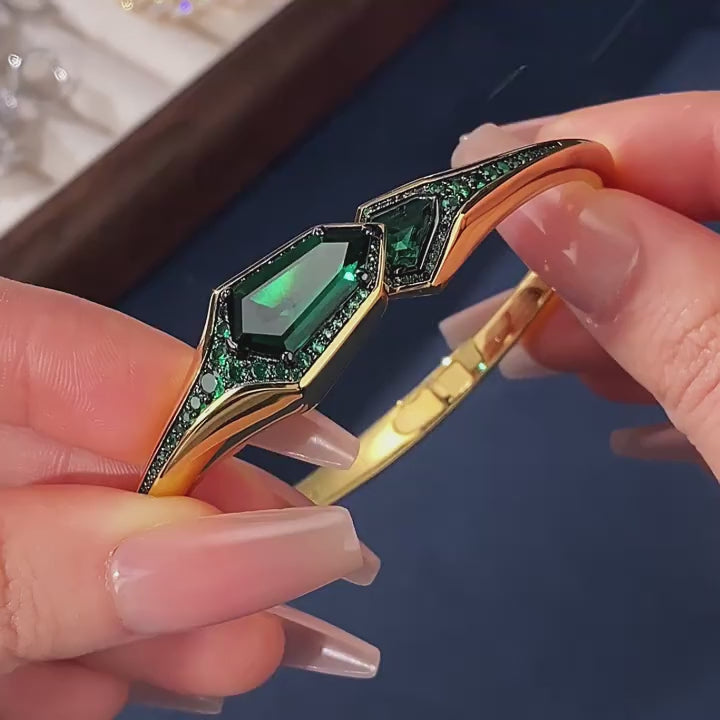 Emerald Adjustable Bracelet Women's Style S925 Silver