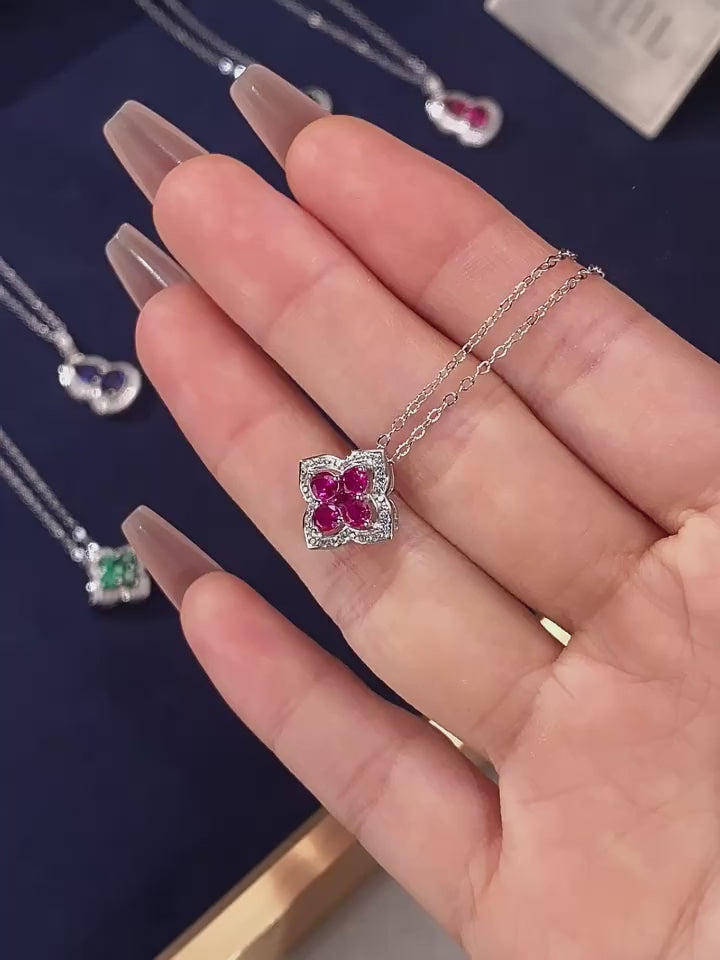 Four-Leaf Clover Ruby Necklace S925 Silver Women's Style