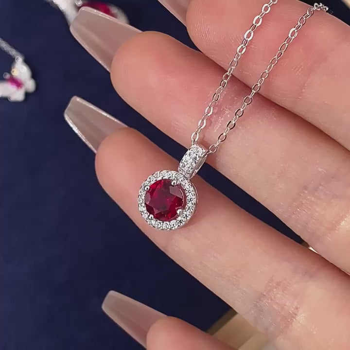 Pigeon Blood Ruby Diamond-Inlaid Light Luxury Clavicle Chain