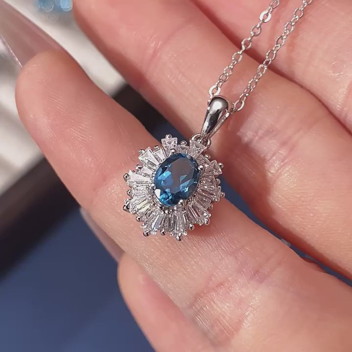 Natural Topaz Snowflake Necklace S925 Silver Women's Style