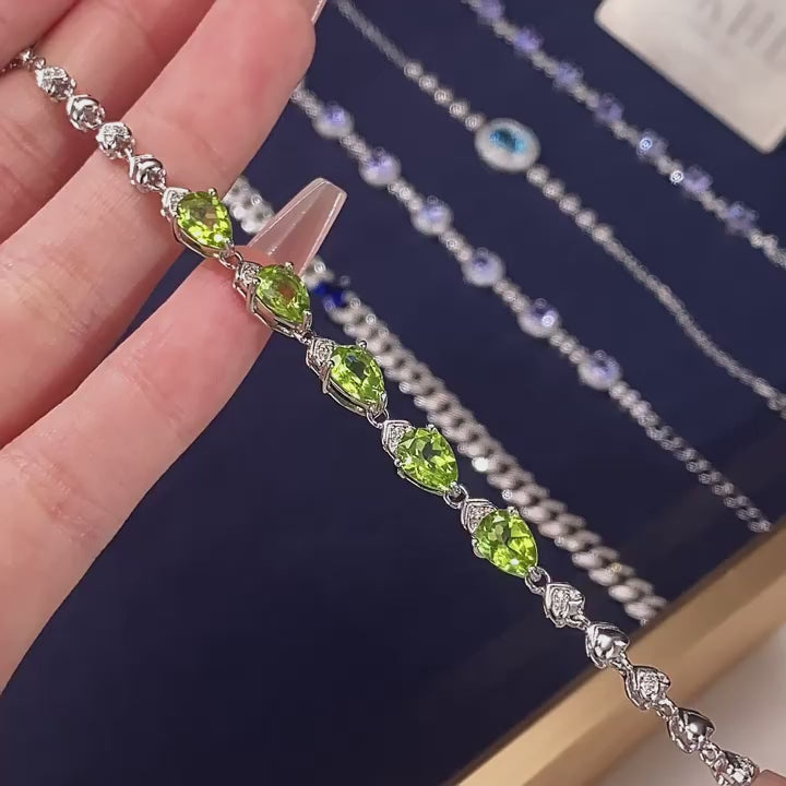 Natural Peridot S925 Silver Bracelet Women's Style