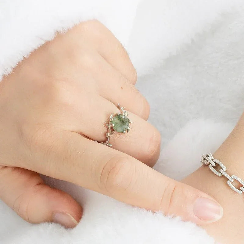 Stackable Moss Agate Ring — side profile and band detail 4